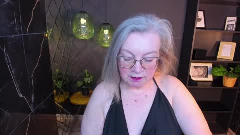 Snapshot of natalicloud chatting on 04.08.26 NataliCloud online show from 04.08.26