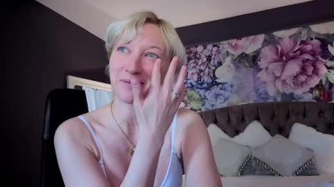 Natalie online show from 05.16.26