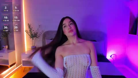 NATALIE BLAZE online show from 07.05.26