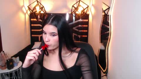 natalie  online show from 04.01.26