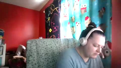 Snapshot of nataliedays chatting on 12.23.24 Natalie online show from 12.23.24