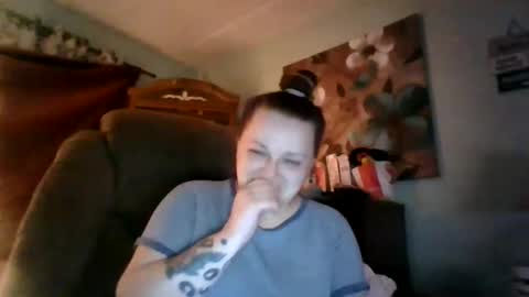 Snapshot of nataliedays chatting on 02.08.25 Natalie online show from 02.08.25