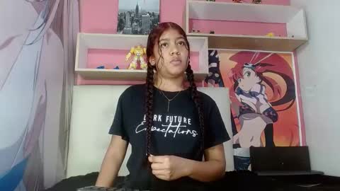 natalieevansx online show from 12.17.24