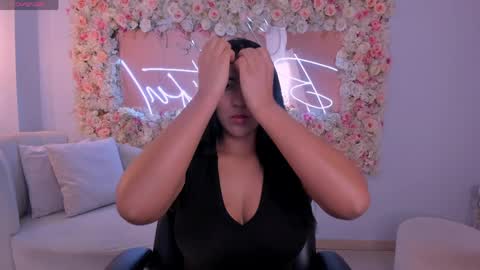 Natalie Lewis online show from 04.10.26