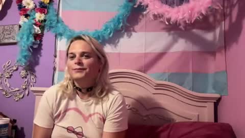 girl next door online show from 07.12.26