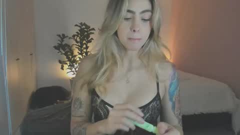 anatalybee online show from 03.17.26