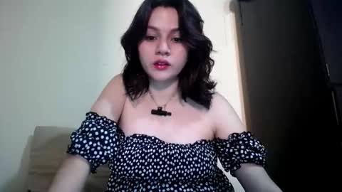 Snapshot of nataly__portman__ chatting on 10.21.25 Nataly online show from 10.21.25
