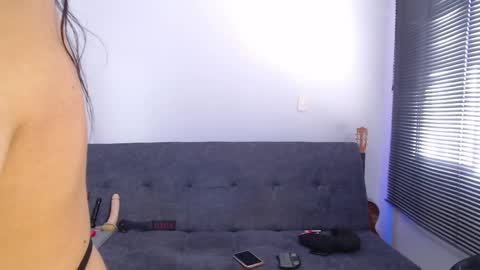  online show from 04.25.26