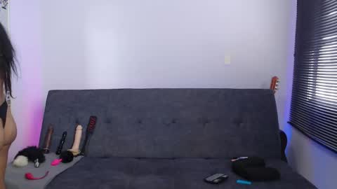   online show from 05.12.26