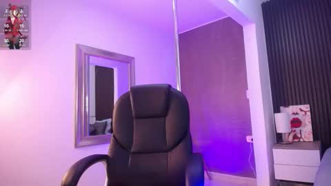 natasha online show from 09.23.25