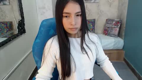  N A T A S H A  online show from 01.18.26