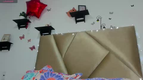 Snapshot of natasha_jurado chatting on 02.27.25 N A T A S H A  online show from 02.27.25