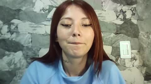 Snapshot of natasha_kein chatting on 12.22.24 natalia online show from 12.22.24