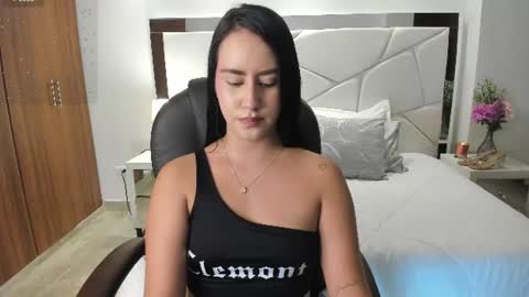 natasha kiim online show from 06.18.26