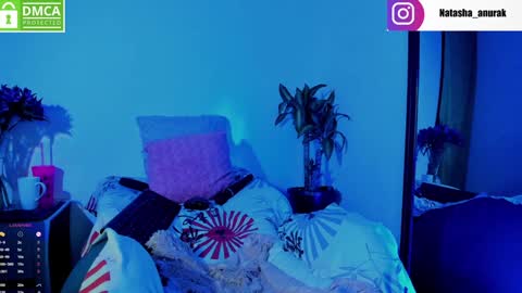 Snapshot of natashaanurak chatting on 02.05.25 Natasha Anurak online show from 02.05.25