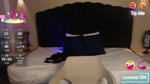 Natasha Mason online show from 09.12.25