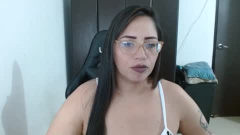 Natasha Smithe  online show from 02.27.25