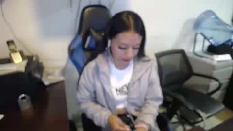 Natashax  online show from 02.08.25