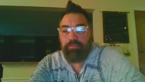 Snapshot of nateemkow chatting on 01.18.25 lombardIL online show from 01.18.25