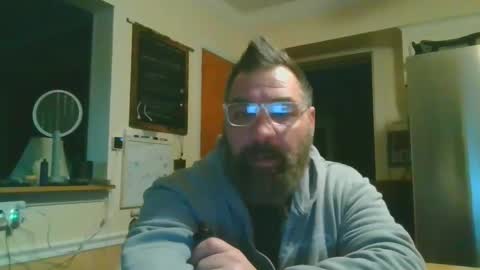 Snapshot of nateemkow chatting on 01.19.25 lombardIL online show from 01.19.25