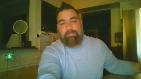 Snapshot of nateemkow chatting on 02.20.25 lombardIL online show from 02.20.25