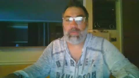 Snapshot of nateemkow chatting on 09.14.25 lombardIL online show from 09.14.25