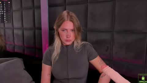 Snapshot of natehalll chatting on 09.11.25 NATE online show from 09.11.25