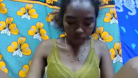 Snapshot of nathaaldy chatting on 05.21.26 nathaaldy online show from 05.21.26