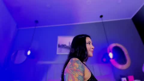 Snapshot of nathalia_stone_ chatting on 05.12.26 nathalia stone online show from 05.12.26