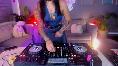 nathalia stone  online show from 06.27.26