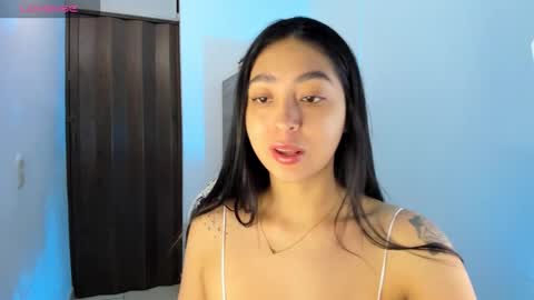 Snapshot of nathalie_rose chatting on 12.16.25 Nathalie online show from 12.16.25