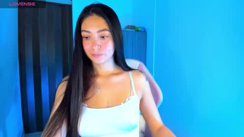 Snapshot of nathalie_rose chatting on 03.29.26 Nathalie online show from 03.29.26