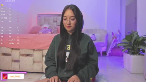 Snapshot of nathaly_star04 chatting on 01.26.25 online show from 01.26.25