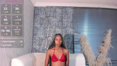 Snapshot of nathalyleen chatting on 05.21.26 online show from 05.21.26