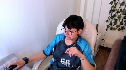 nathalyy_ds online show from 11.21.25