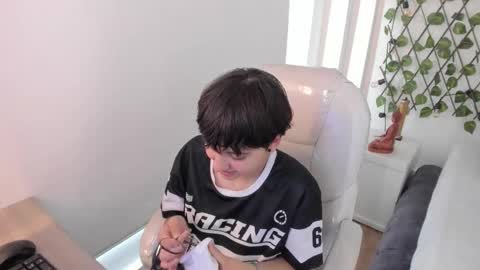 nathalyy_ds online show from 11.26.25