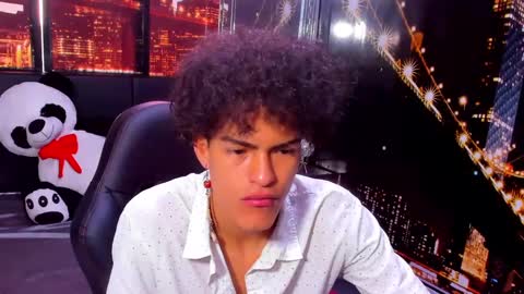 nathan_carson1 online show from 12.10.24