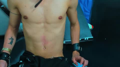 nathan_carson1 online show from 12.28.24