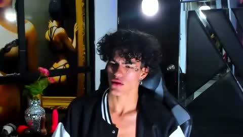 nathan_carson1 online show from 12.31.24