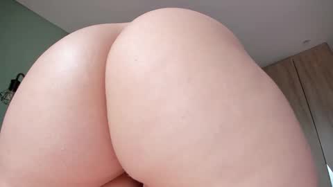 Snapshot of natsuki_saori chatting on 03.04.26 online show from 03.04.26