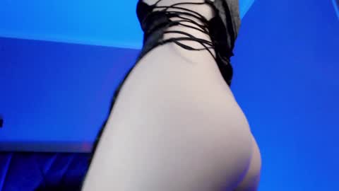 Snapshot of natsumi18 chatting on 02.03.25 natsumi18 online show from 02.03.25