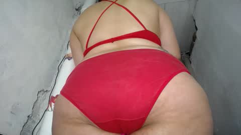 Snapshot of nattasha_foxx chatting on 02.20.26 natalia online show from 02.20.26