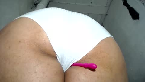natalia online show from 04.30.26