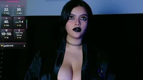 Gwen  online show from 11.26.25