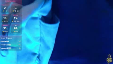 Gwen  online show from 05.17.26