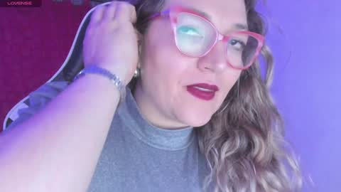 Snapshot of naty__mature_ chatting on 01.25.25 Nataly online show from 01.25.25