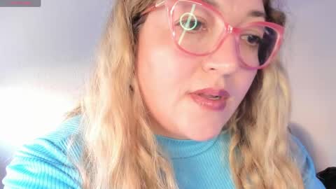 Snapshot of naty__mature_ chatting on 04.18.26 Nataly online show from 04.18.26