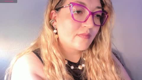 Snapshot of naty__mature_ chatting on 04.30.26 Nataly online show from 04.30.26