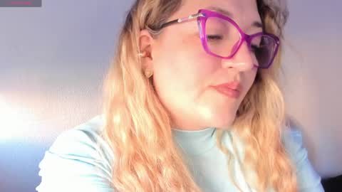 Snapshot of naty__mature_ chatting on 05.11.26 Nataly online show from 05.11.26