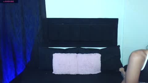 naty_cami_ online show from 01.27.25